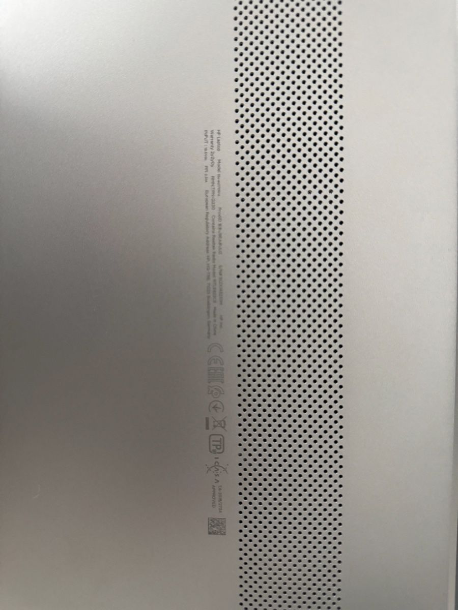 Portables: HP Laptop Silber guter Zustand – D'occasion à Malters par fab_72xv 5
