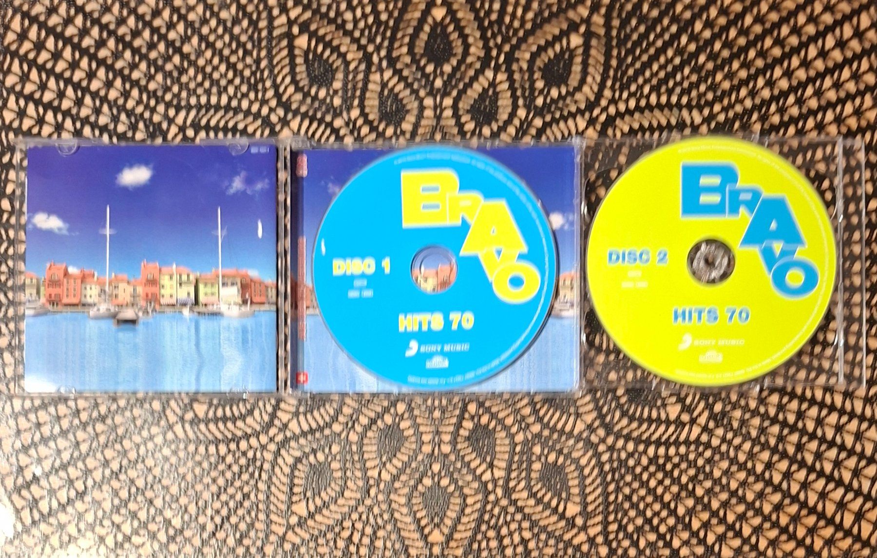 CDs: Bravo Hits 70, Doppel CD, 2010, Hit Compilation, Sampler – Gebraucht aus Amriswil von Celini3 2