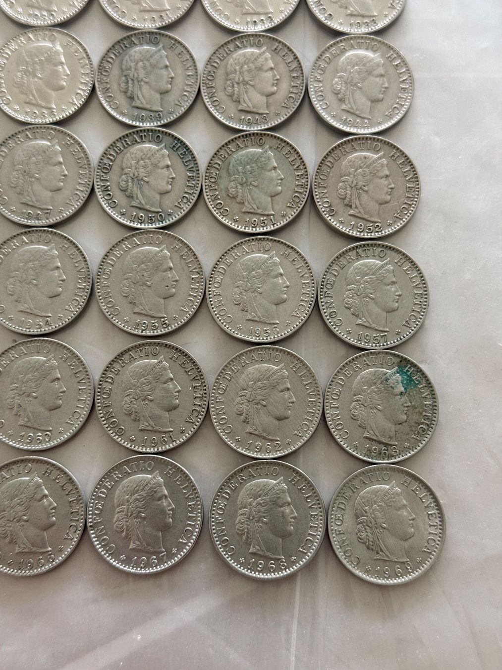 Alle Münzen: 36 x 20 Rappen  1907 - 1969 – Gebraucht aus Wallisellen von SWISS_SILVER1 4