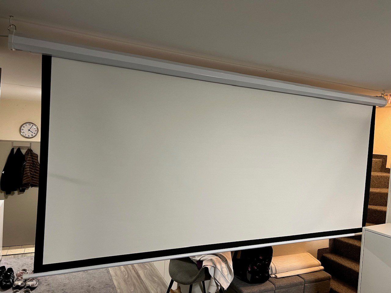 Home Cinema: Beamer Leinwand Blu-ray – Usato da Bülach venduto da Telemani 1