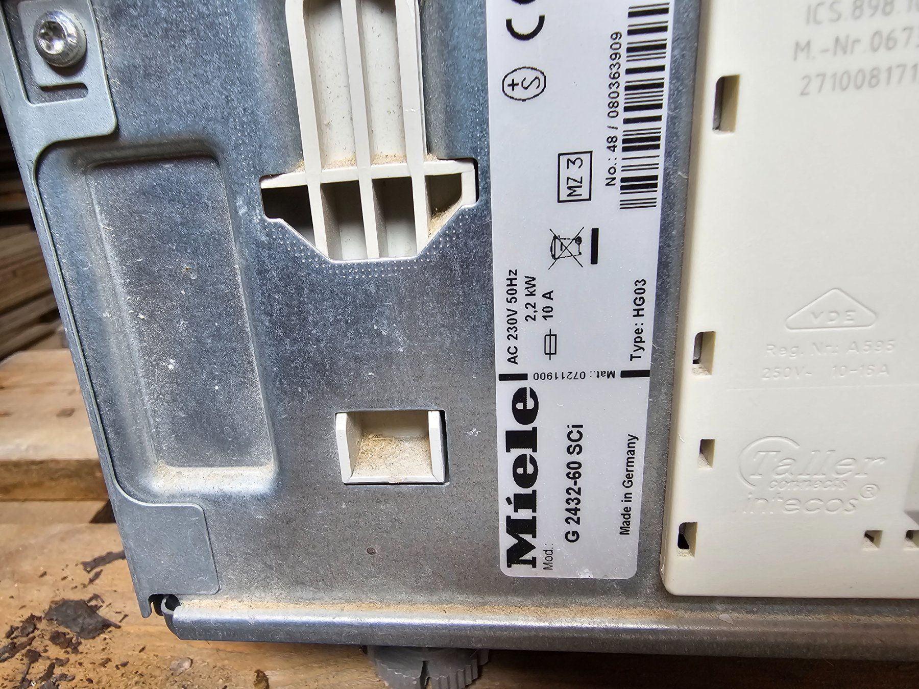 Miele Lavastoviglie: Miele Geschirrspüler G 2432-60 SCi – Usato da Mols venduto da mima61 3