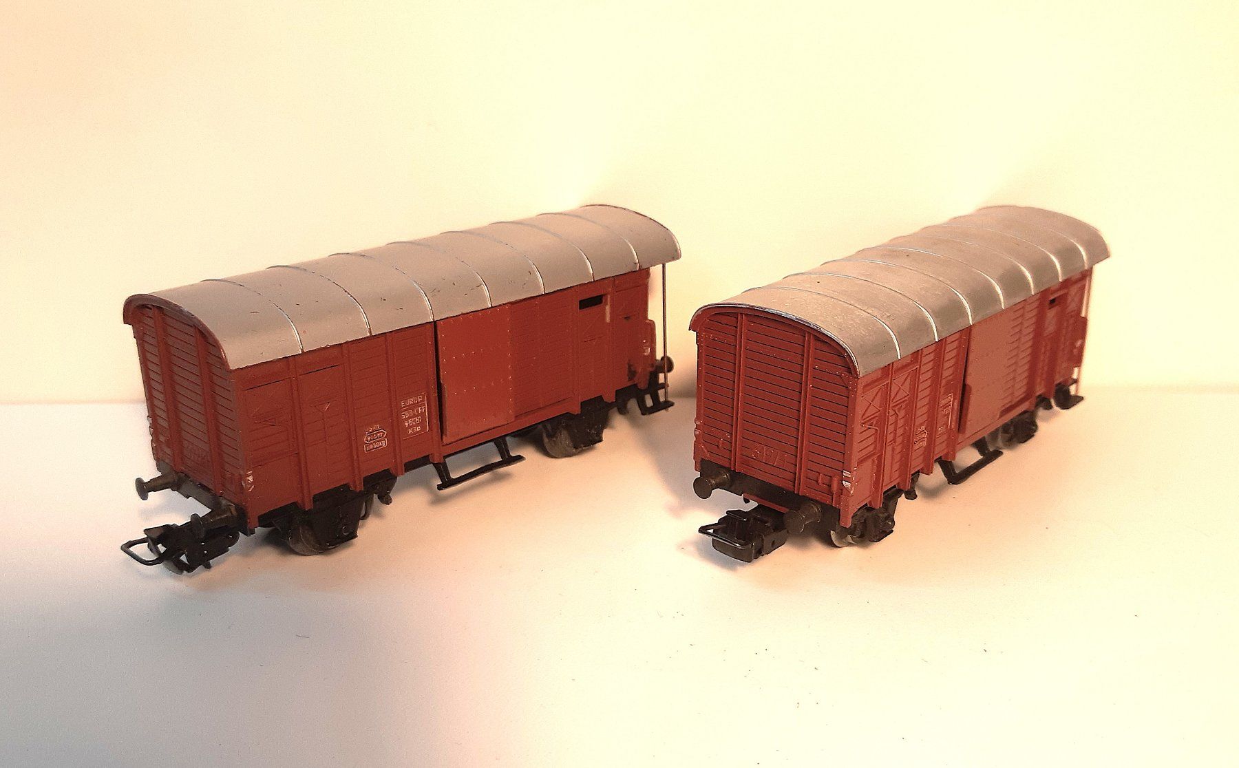 SBB/CFF/FFS Modellini di ferrovie: Märklin 4605 - 2 Güterwagen SBB-CFF – Usato da Avenches venduto da MarcAurel42 2