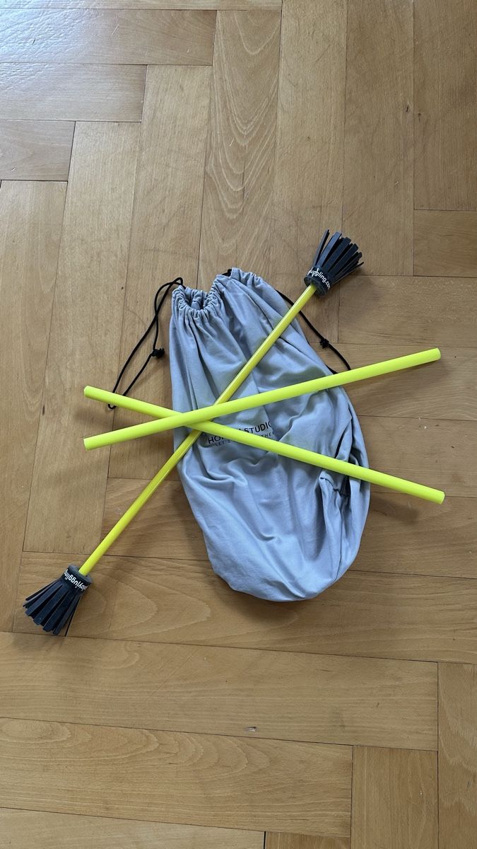Spielzeuge: Flowesticks Juggling – Gebraucht aus Zürich von totem81 1