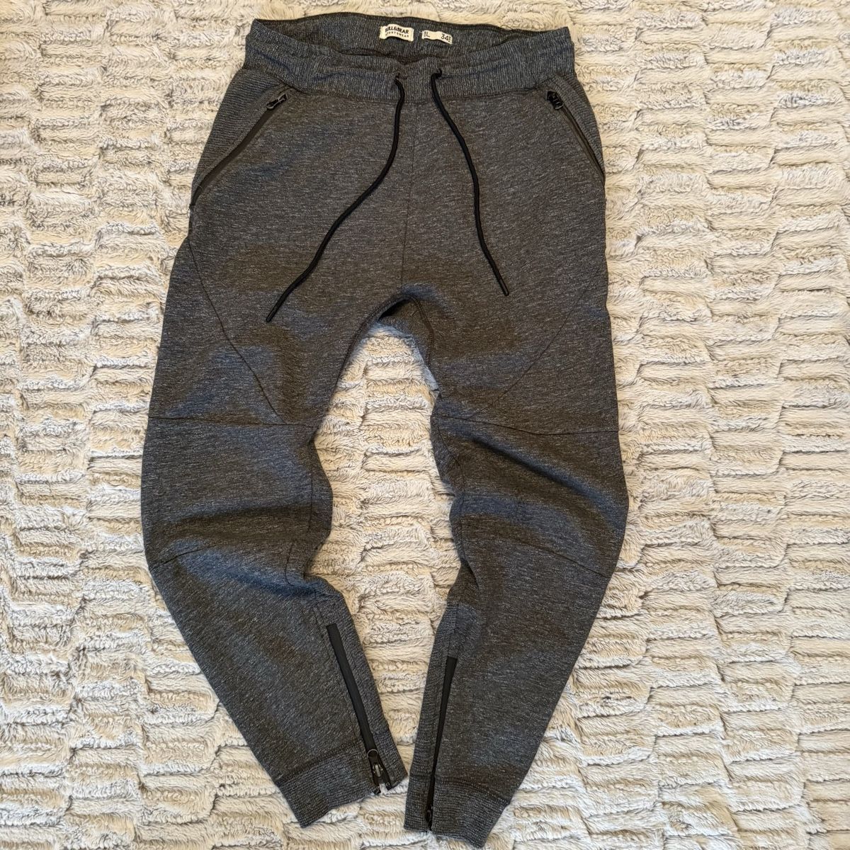 Pull&Bear Lotti di vestiti: SET 3 Hosen/Joggers | Size S – Usato da Lutry venduto da respect_69 6