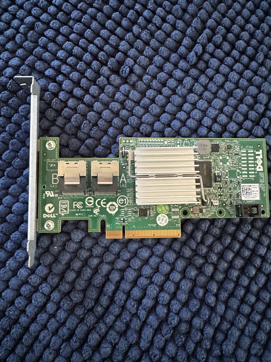 Dell Server: Titel: Dell PERC H200 Modular SAS/SATA HBA Controller – Usato da Fällanden venduto da Grend22