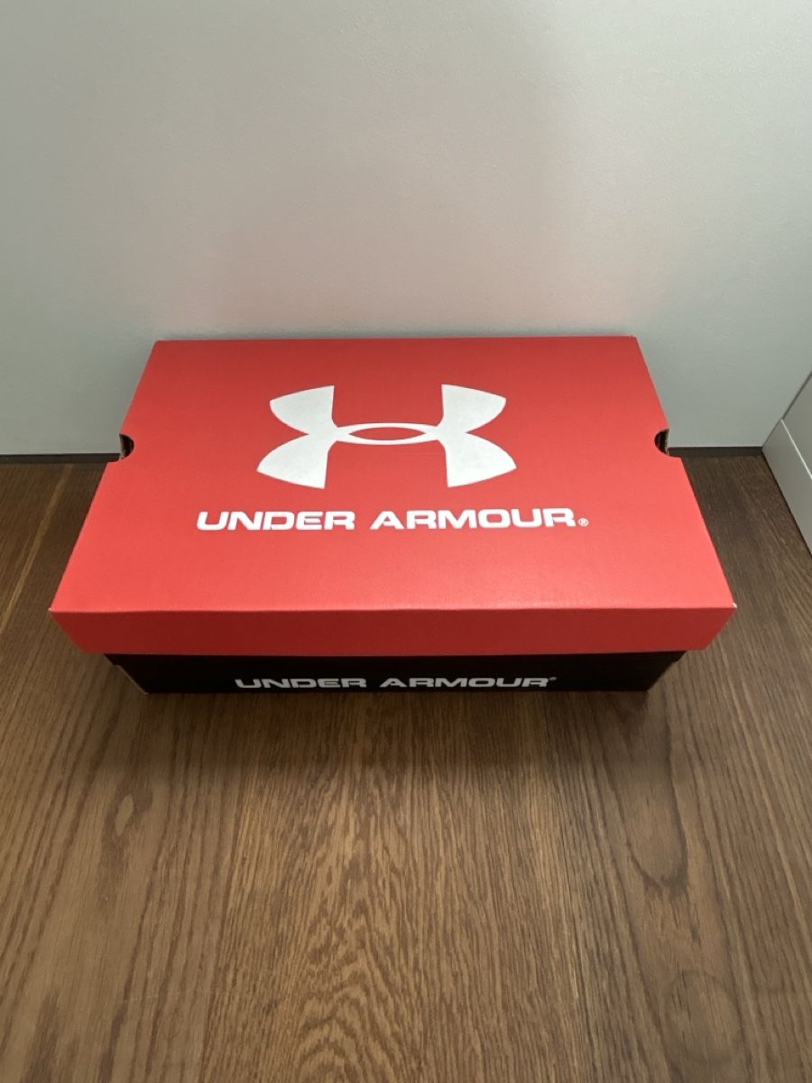 Under Armour Herrenschuhe: Under Armour Sola white/silver – Neu und originalverpackt aus Affoltern am Albis von maddu8 4