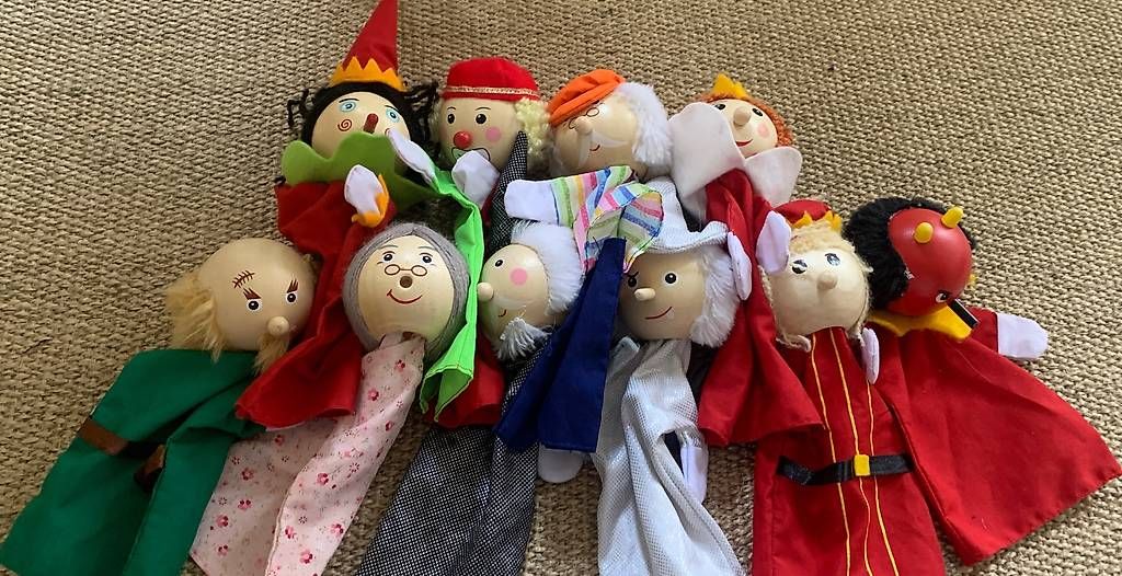 Poupées: Puppentheater, 10 Puppen – D'occasion à Wabern par walsn1