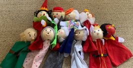 Puppentheater, 10 Puppen