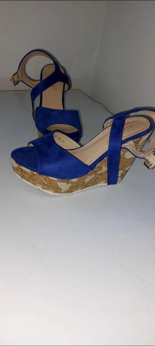 Damenschuhe: schoe – Gebraucht aus uster von tan_vy9b