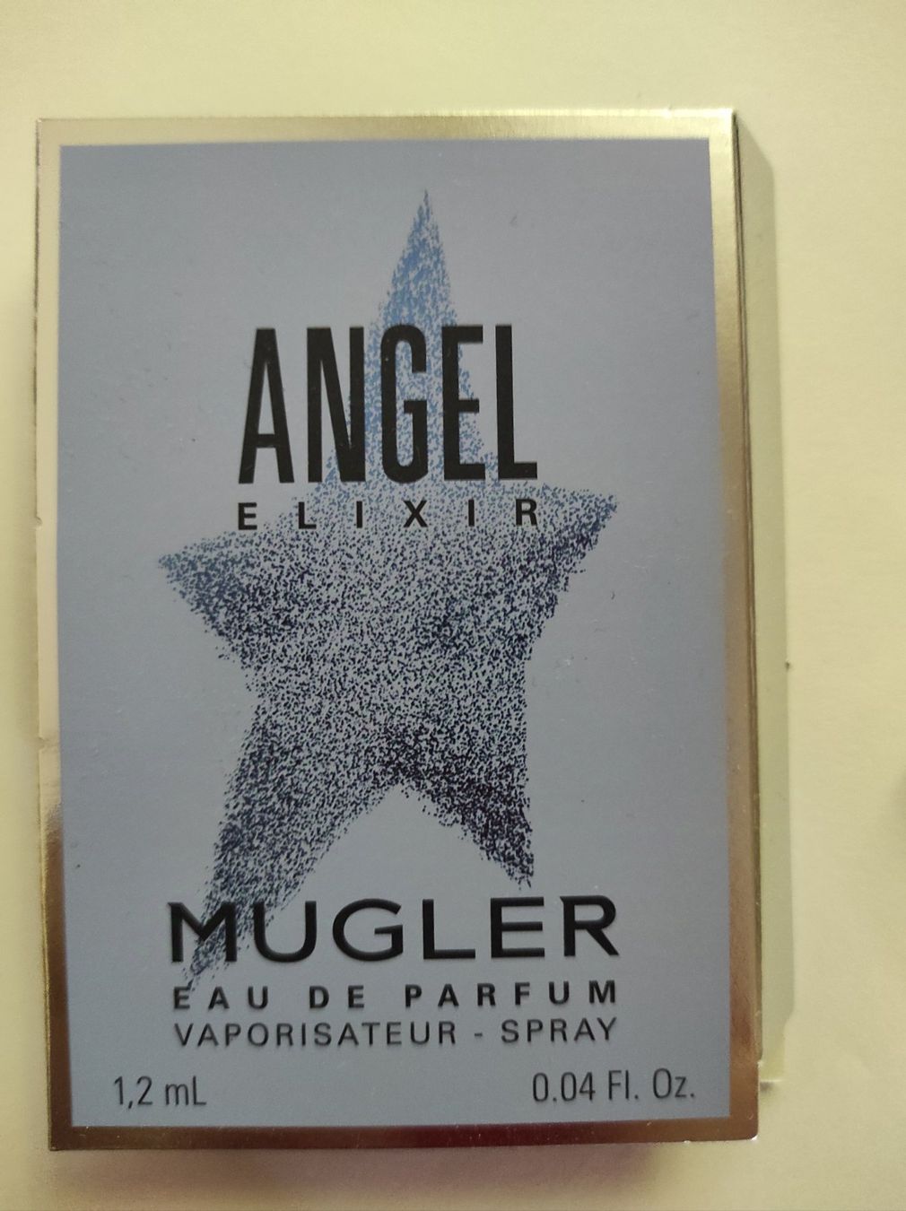 Ciondoli: Lot Mugler - échantillon+ pendentifs de cristal – Nuovo (secondo la descrizione) da Renens VD venduto da cla_7zv5 2