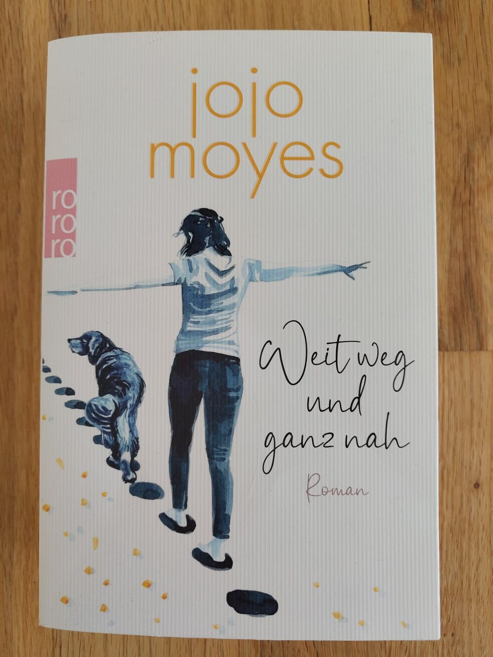 Bücher: Jojo Moyes - Weit weg und ganz nah – Gebraucht aus Zürich von cschmid92