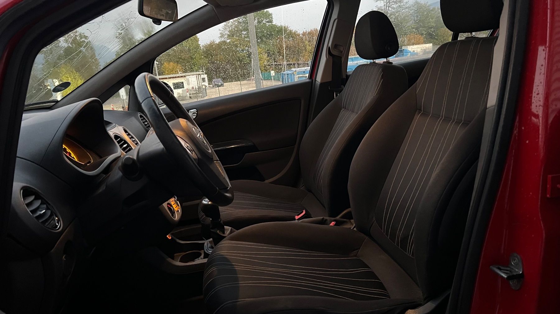 Opel Autos: OPEL CORSA D 1.4 – D'occasion à Delémont par MBSHA 9