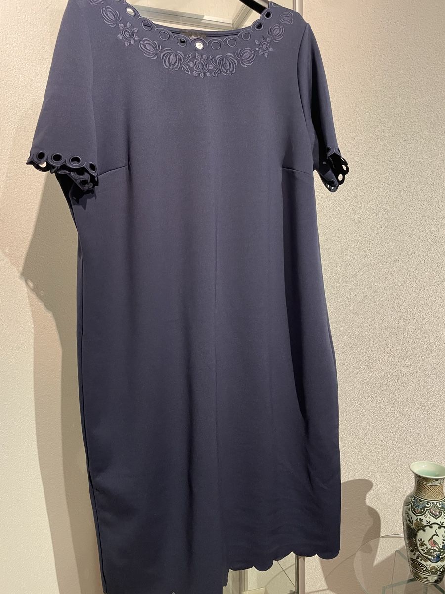 Kleider: Damen Kleid Gr. 48 marineblau – Neu (gemäss Beschreibung) aus Emmenbrücke von Ladyboutique 5
