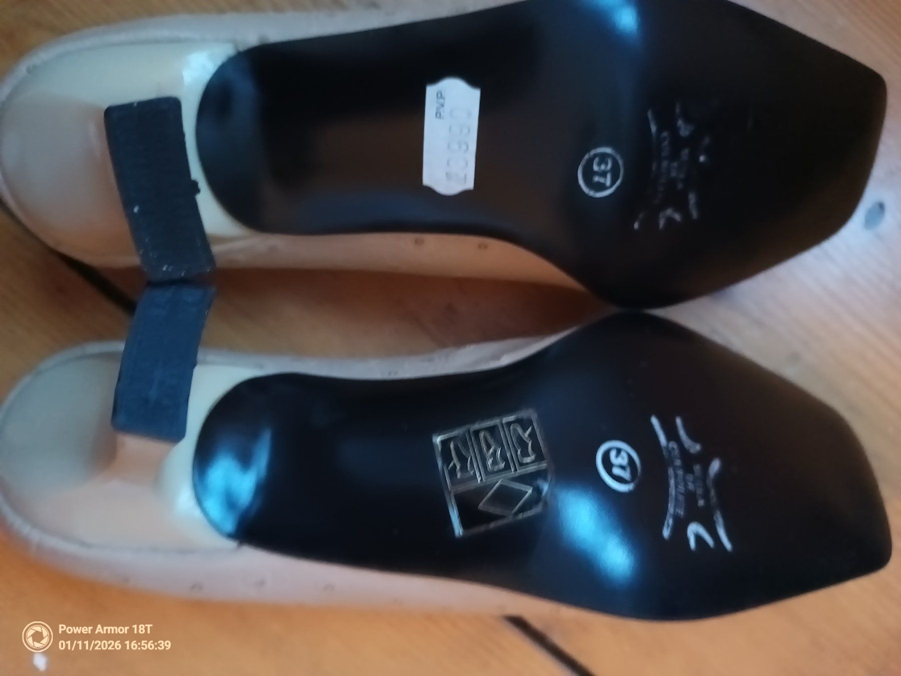 Scarpe da donna: Kunstlederschuhe 37 – Nuovo (secondo la descrizione) da Winterthur venduto da Kristiinag 2