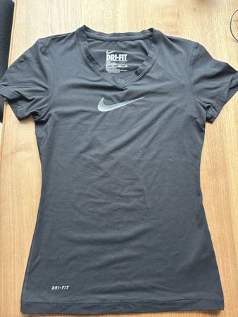 Nike Dri-Fit T-Shirt black size XS