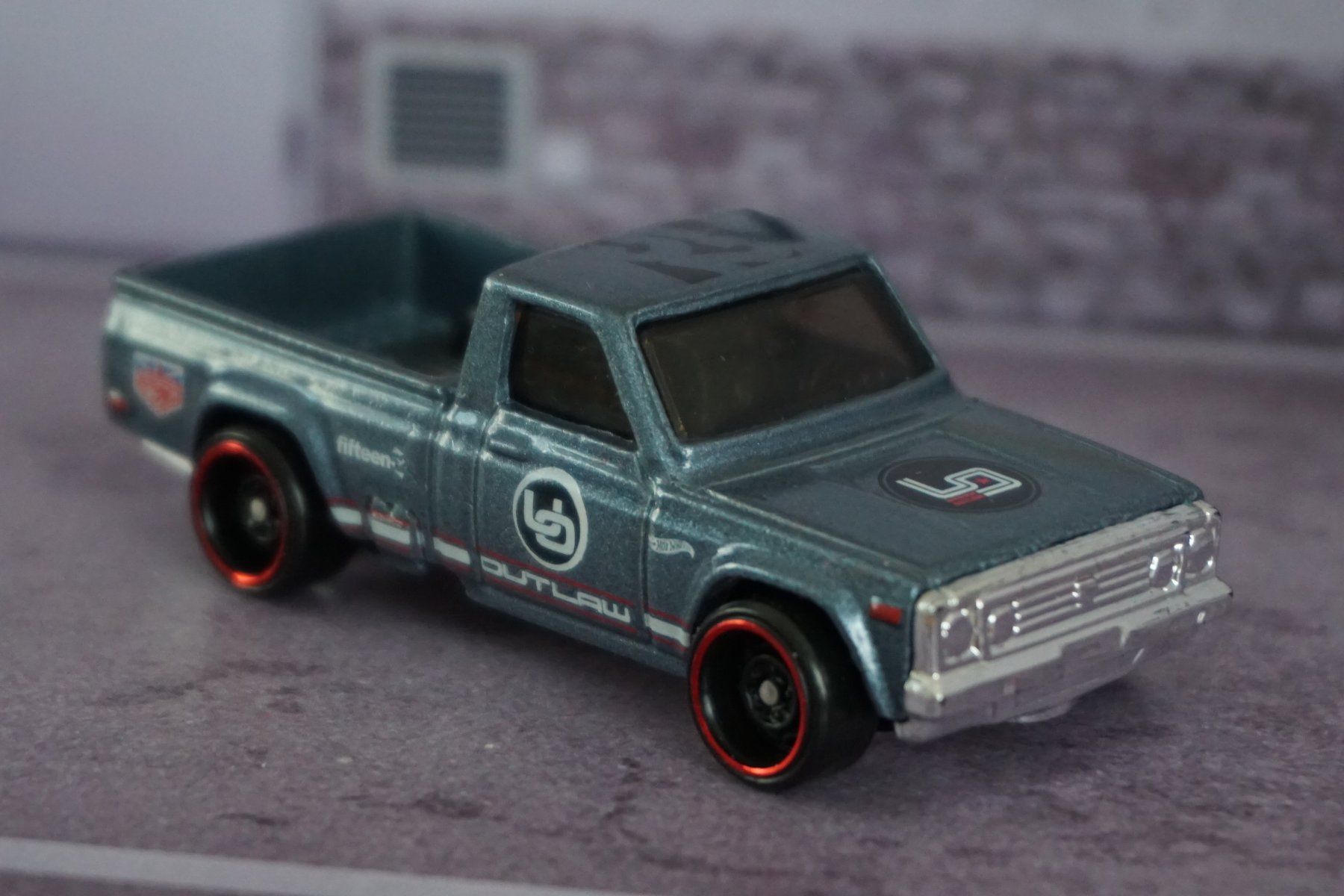 Hot Wheels Modellini d'auto: HotWheels Mazda Repu Pick-up COOL !!!!!!!!!!!!!!! – Usato da Reiden venduto da Doppeldecker69