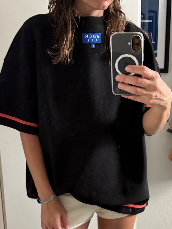 Top: ADERERROR OVERSIZED TOP. UNISEX DESIGNER PIECE – Usato da Flims Dorf venduto da jol_7fq8