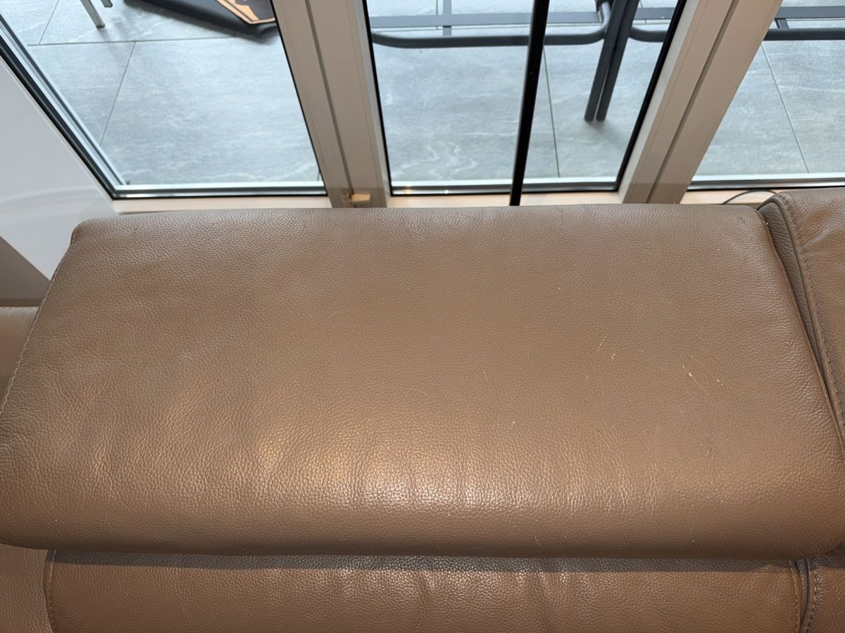 Conforama Divani: L-Ledersofa mit Relaxfunktion – Usato da Wiezikon b.Sirnach venduto da talamona94 2