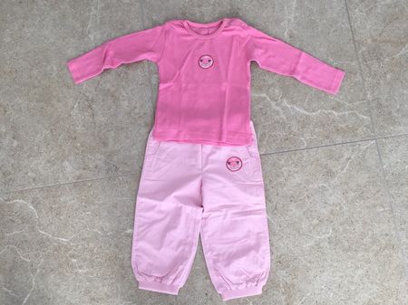 Langarm Shirt + Hose Set Gr. 98-104, neu!