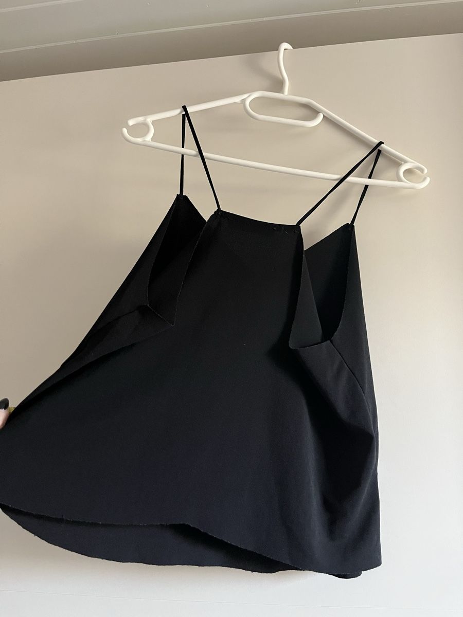 Brandy Melville Tops: Top – D'occasion à Montsevelier par Duna2210 1