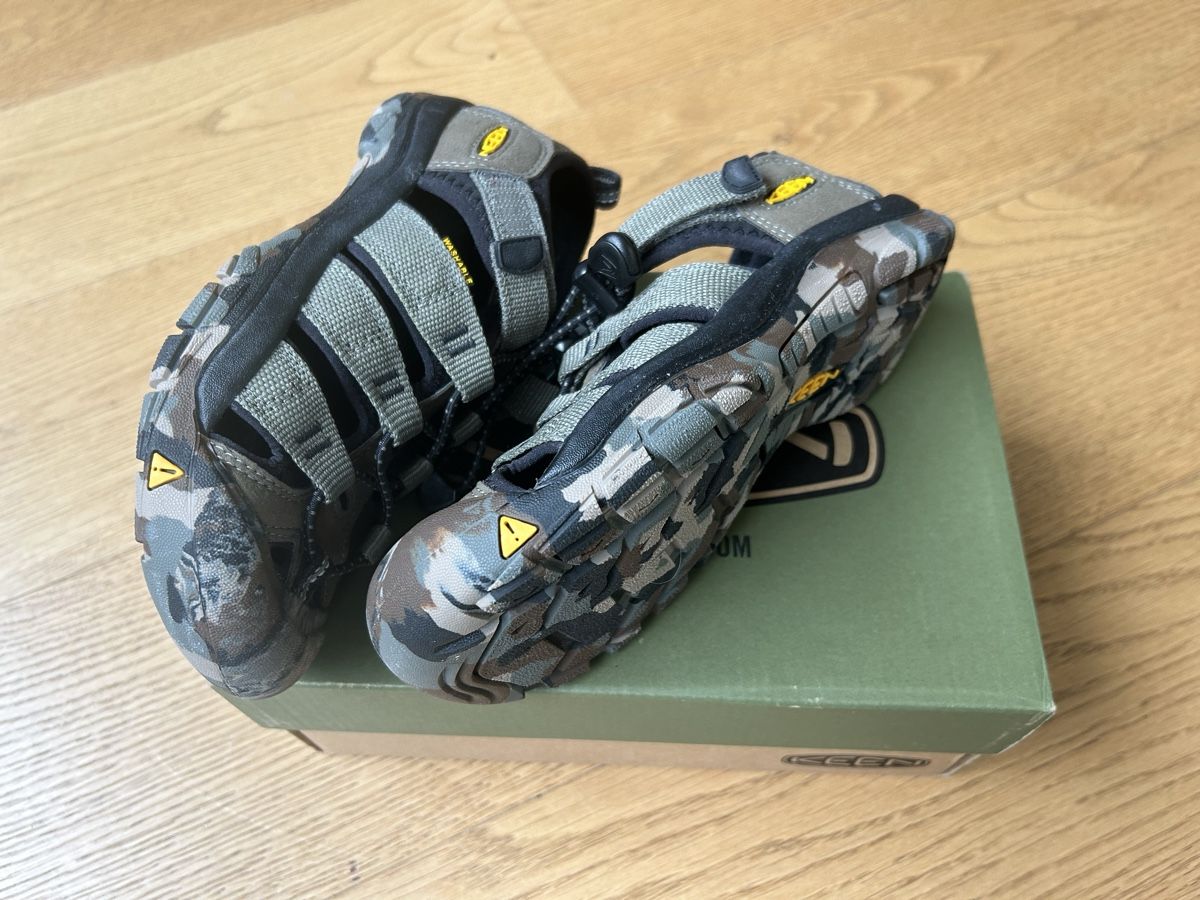 Schuhe für Jungen: Keen Trekking Sandalen Gr. 35 – Neu und originalverpackt aus Rothrist von szc_9dg5 9