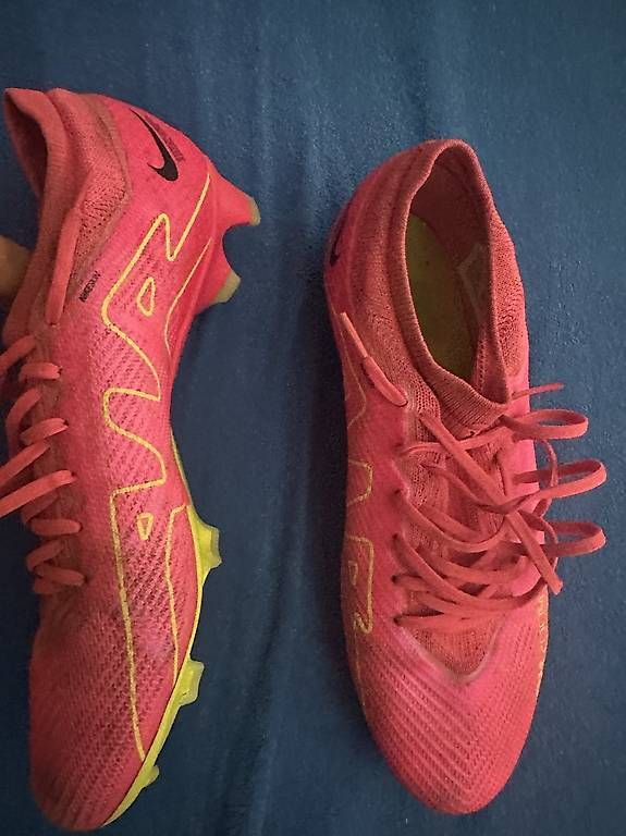 Nike Scarpe da uomo: nike fussballschuh size 45.5 – Usato da Wohlenschwil venduto da michi9999 3