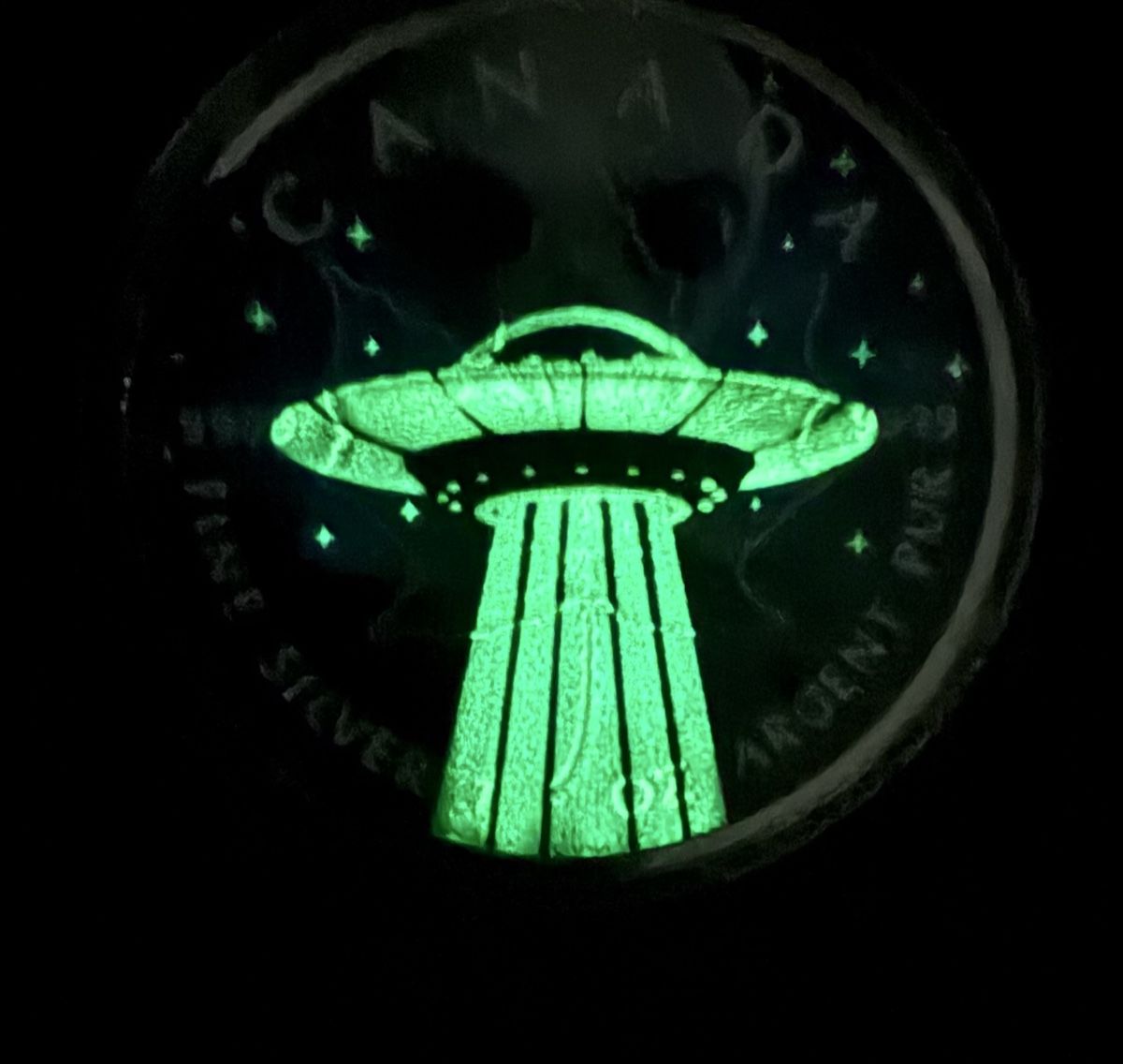 Tutti le monete: Maple Leaf Ahornblatt UFO Alien Glow 1 Oz Silber 2018 – Nuovo (secondo la descrizione) da Zürich venduto da Circle-9-Coins 2