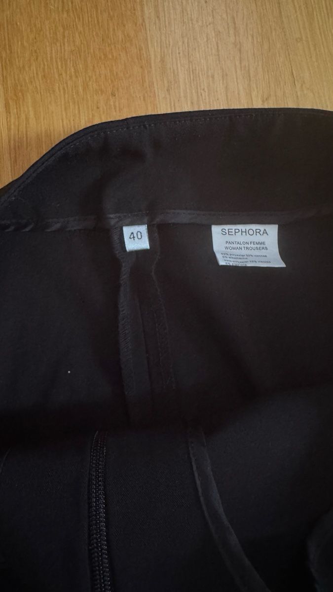 Pantalons: Hose schwarz Sephora, 40 – D'occasion à Gümligen par morticiaaddams 1