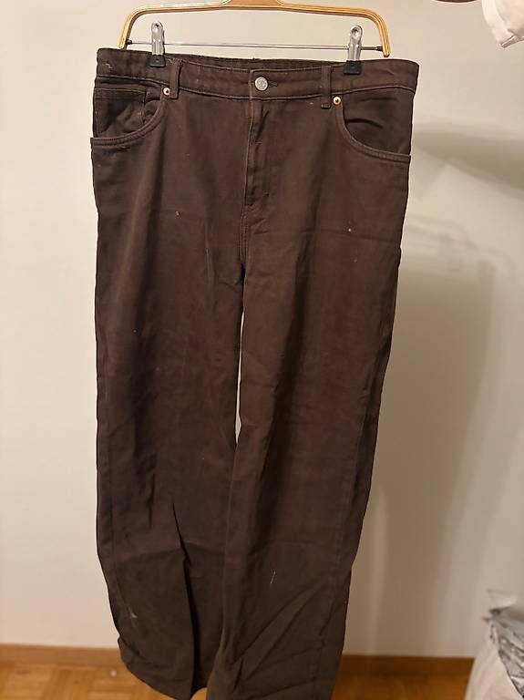 Jeans: MONKI baggy Jeans I Gr 40 – Usato da Kloten venduto da lga_zy7n 1