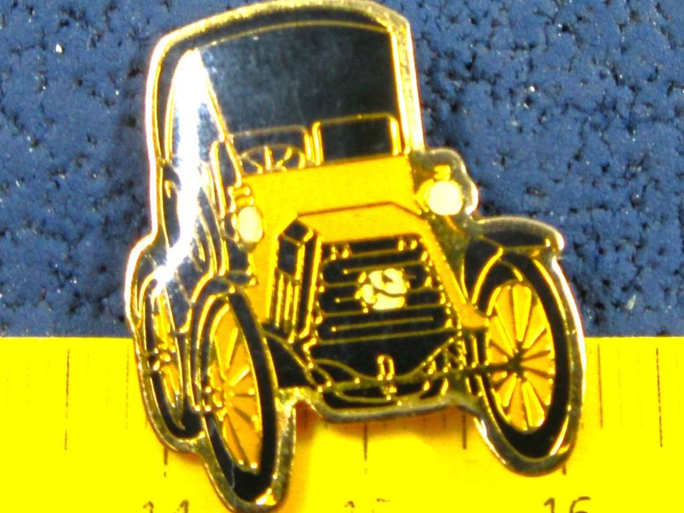Placchette & Badge: PANHARD AND LEVASSOR AUTO PIN GLASIERT MIT SECURITY-CLIP – Usato da Ettingen venduto da Hausi4711 1