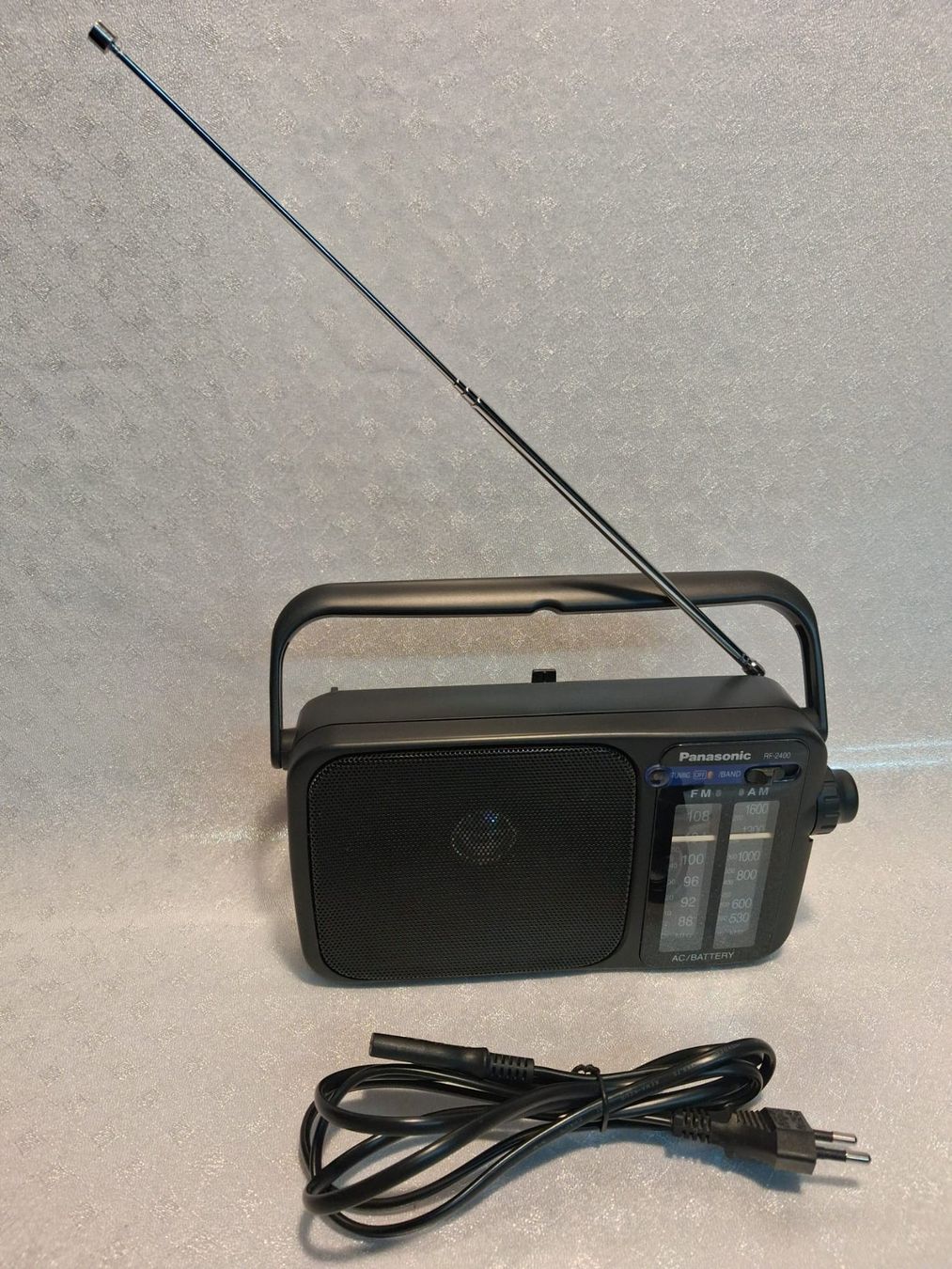 Panasonic Radio: Panasonic RF-2400 Radio FM/AM – Usato da Winterthur venduto da mar_jwg7 2