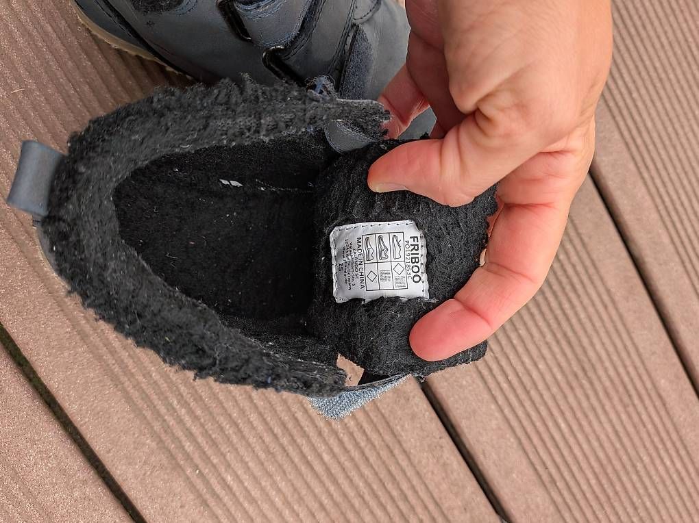 Schuhe für Jungen: Friboo Winterschuhe Gr 25 – Gebraucht aus Wängi von ann_qj8y 3