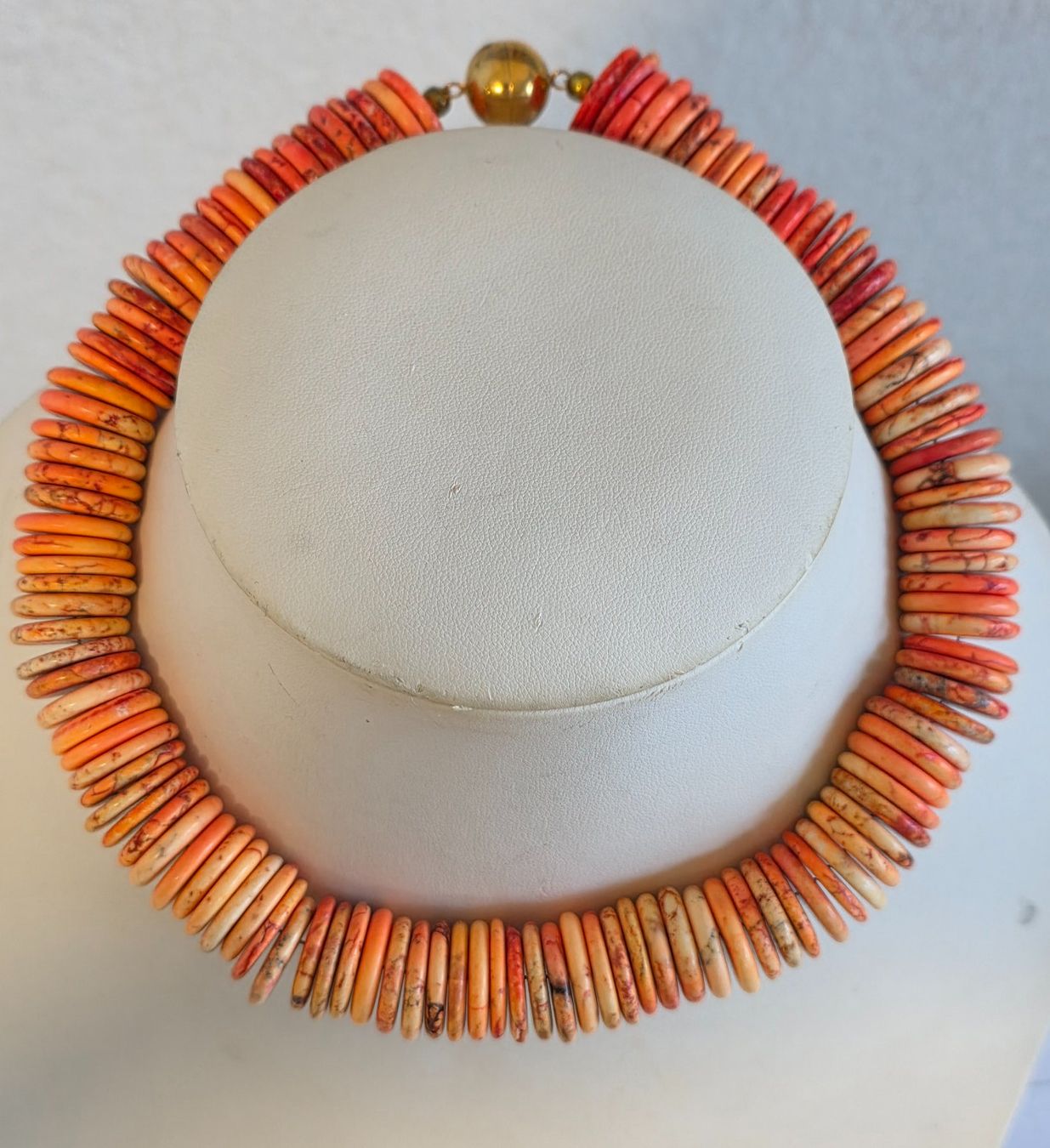 Catenine: Orange Korallen Kette – Nuovo (secondo la descrizione) da Zürich venduto da ben_mn5h