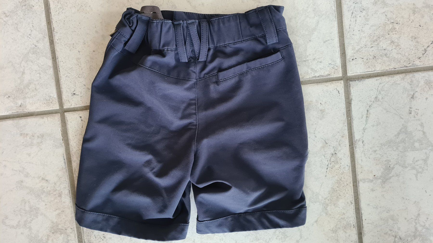 Jack Wolfskin Pantalons: Jack Wolfskin Shorts Outdoor Gr. 104 – D'occasion à Obergösgen par schesom 1