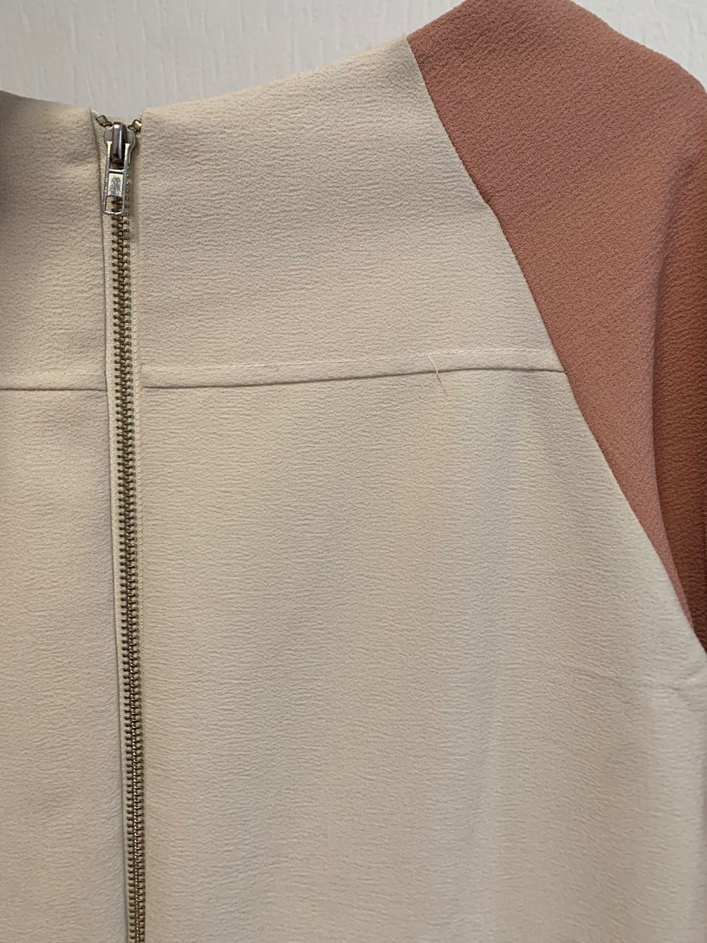 Vestiti: Robe graphique Lily White taille M – Usato da Lausanne venduto da Xiaoxi 3