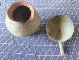Original indisches Handwerk Kupfertopf und Schöpfer