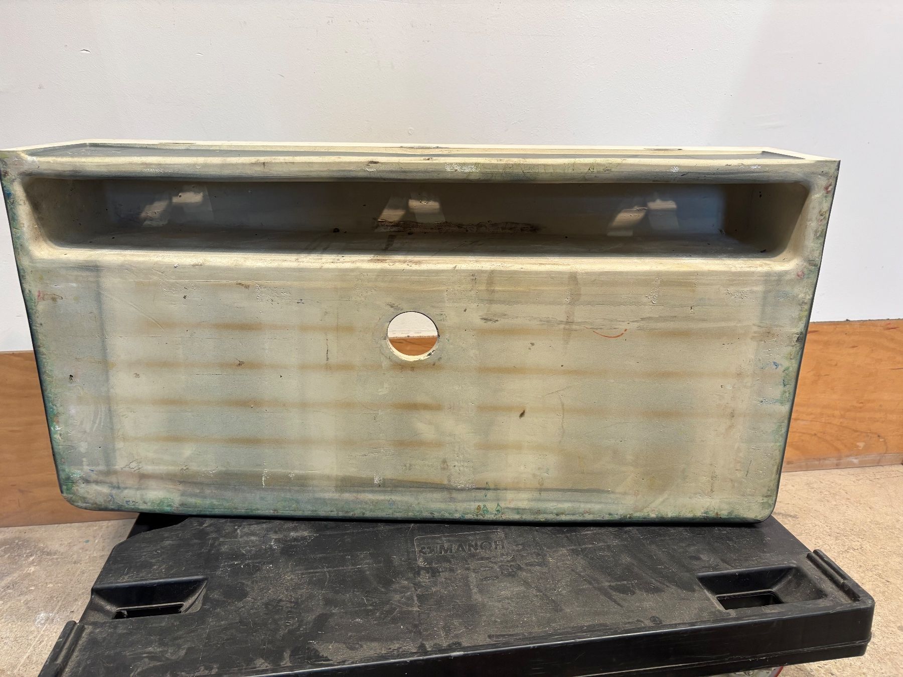 Lavabi & lavandini: Schwarzes Lavabo/Waschbecken - Keramik – Usato da Winterthur venduto da ReUse_Baumarkt 7