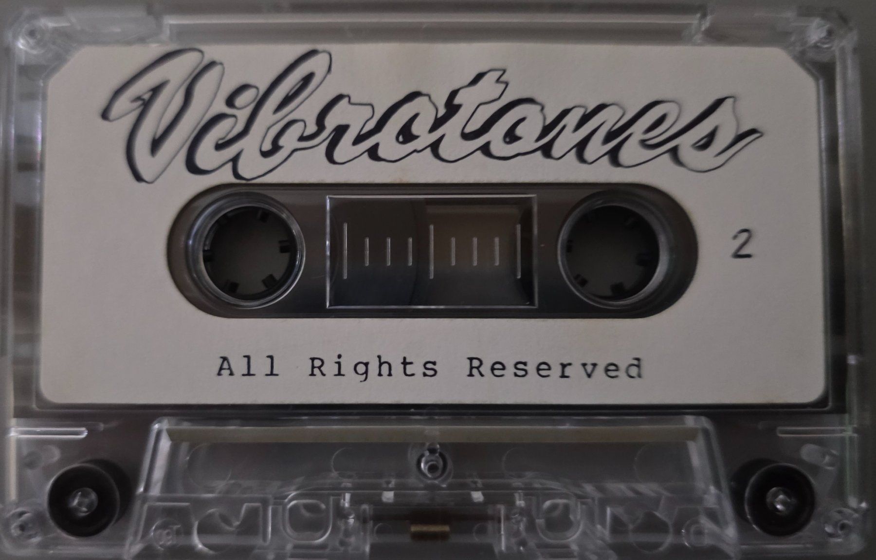 Musicassette: Vibrotones MC – Vibrotones – Usato da Root venduto da atelier22 2