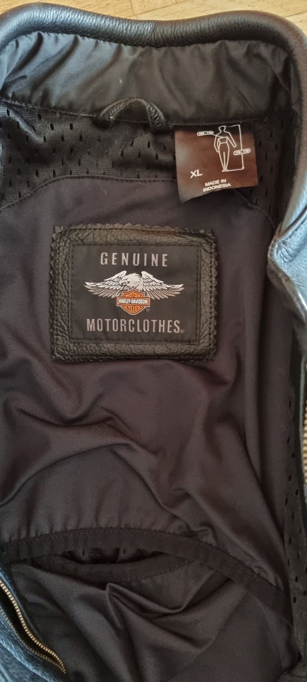 Harley-Davidson Giacche: Harley-Davidson Lederjacke schwarz Grösse XL Damen – Nuovo (secondo la descrizione) da Breitenbach venduto da ste_t592 1