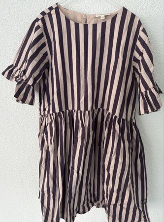 Kleid Pomp de Lux gestreift Grösse 134/140 neuwertig