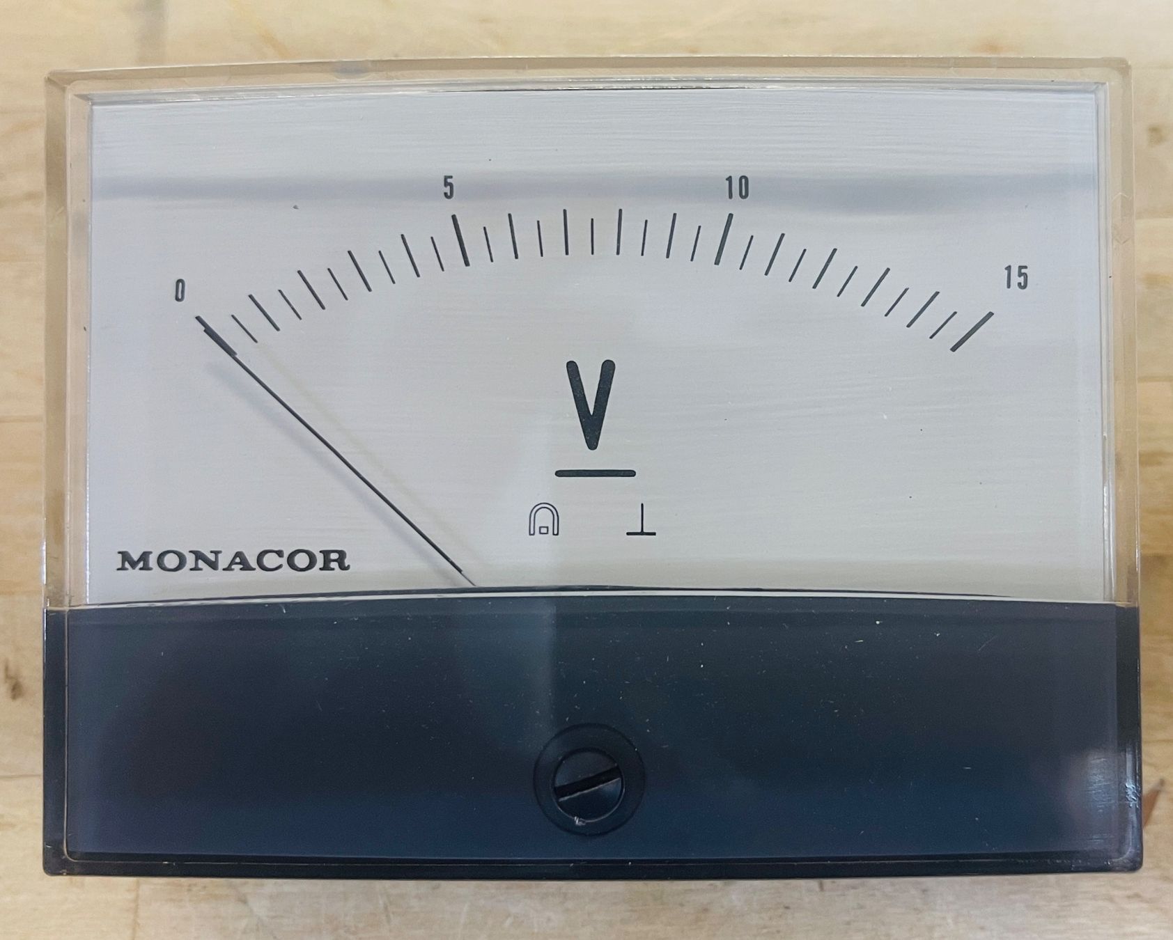 Monacor Messen: Monacor Drehspul Einbauinstrument neuwertig. – Neu (gemäss Beschreibung) aus Dänikon ZH von  3
