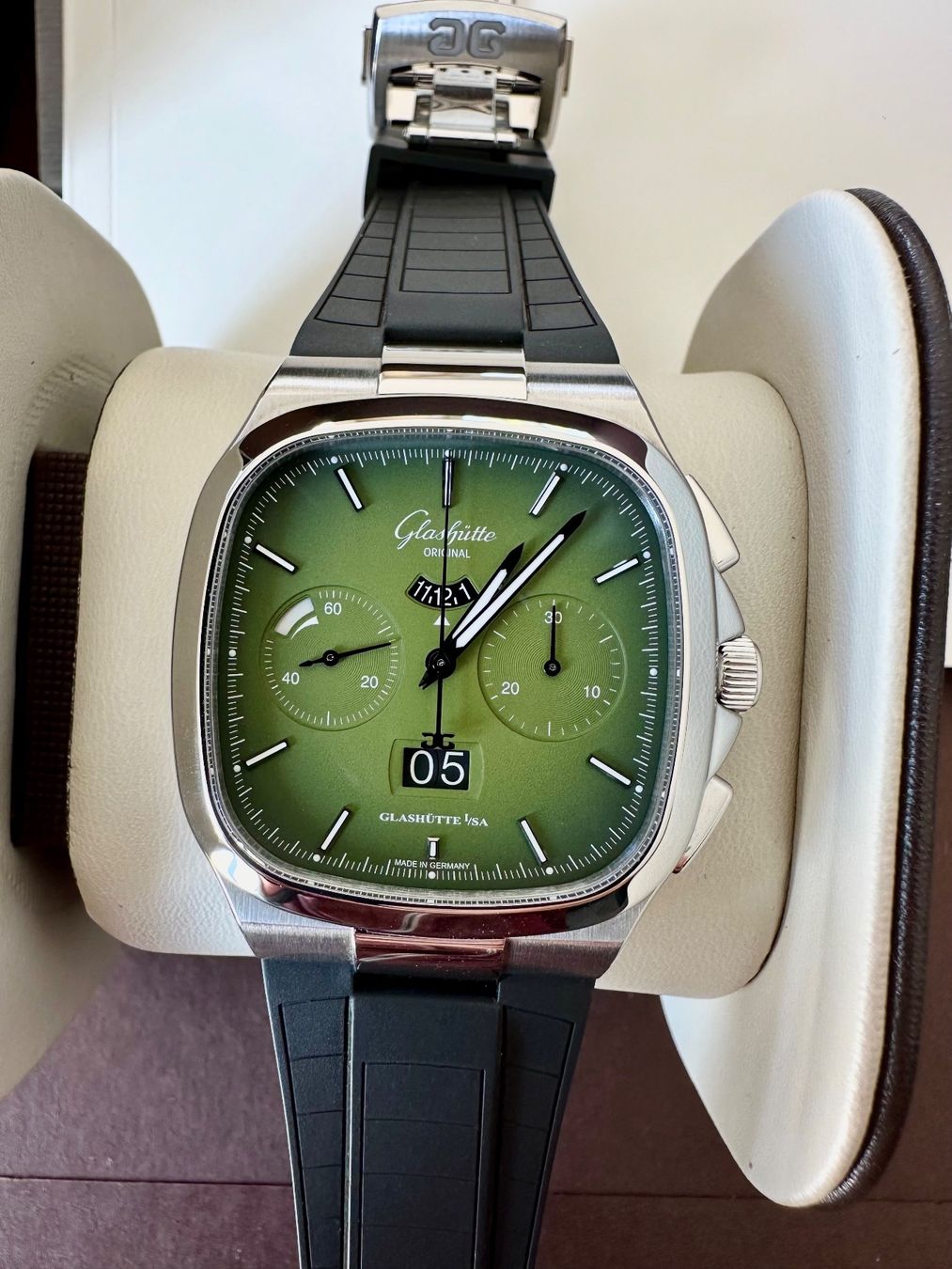 Glashütte Uhren: Glashütte Original Seventies Chronographe Date Panorama – Gebraucht aus Botterens von ale_7fm5