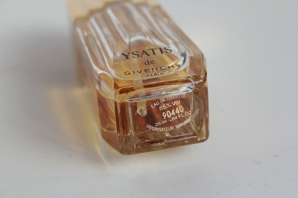 Givenchy Profumi & Eau de Toilette: GIVENCHY Eau de toilette Ysatis 25 ml vintage – Usato da Vandoeuvres venduto da Dom-Tom 3