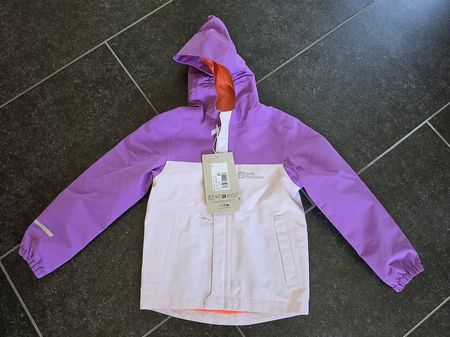 Neue Jack Wolfskin Jacke 104 Mädchen