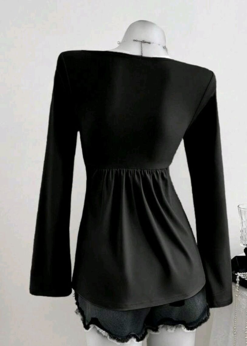Top: Haut noir à manches longues, taille M – Nuovo (secondo la descrizione) da Lausanne venduto da Cassandra11 1