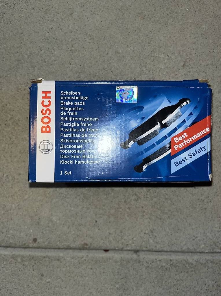Bosch Tutti pezzi di ricambio auto: Bosch Bremsbeläge - Neu – Nuovo (secondo la descrizione) da Bischofszell venduto da VolvoT5 1