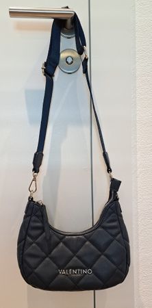 Valentino Ocarina Handtasche, gesteppt, perfekter Zustand
