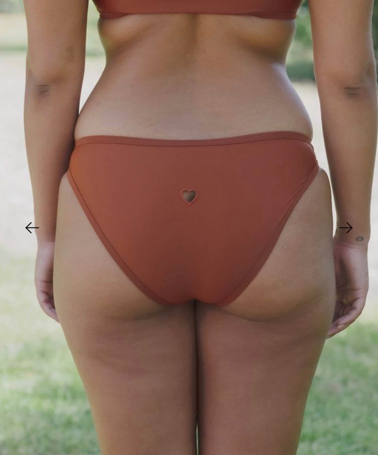 Costumi da bagno & Bikini: bas de bikini Baserange – Nuovo (secondo la descrizione) da Lausanne venduto da emm_sc77 5