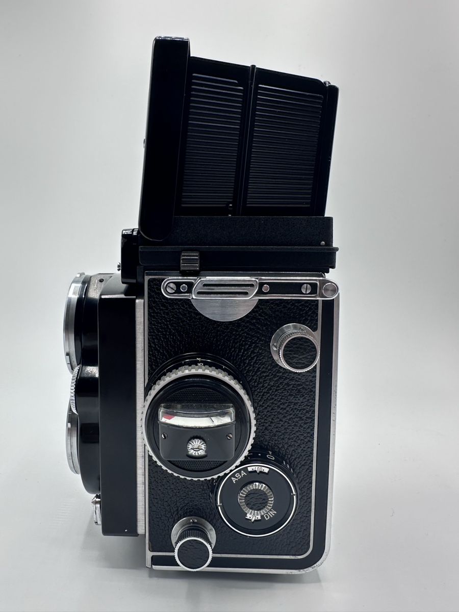 Rollei Fotocamera: ROLLEIFLEX F 2.8 – Usato da Grand-Lancy venduto da blairou1 3