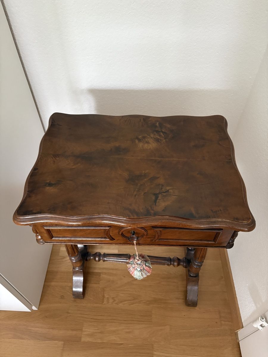 Comodini: Zwei einzigartige Vintage-Nachttisch – Usato da Wallisellen venduto da AgneseC12 5